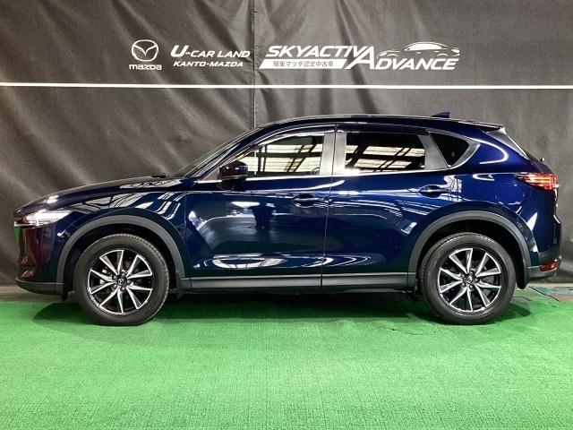 �z�Ƃ����ْ����ƃX�s�[�h���A�͋����A������������\�������I�ő��݊��̂���}�c�_�̍����f�U�C���I�����̂ނقǔ������X�^�C�����O�ł��B