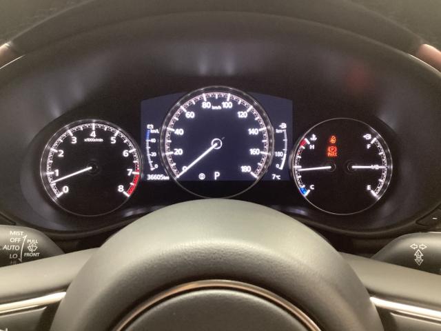 ＭＡＺＤＡ３ファストバック ２．０　Ｘ　バーガンディ　セレクション　４ＷＤ　地デジ　ＢＯＳＥ　３６０°モニター　ＡＬＨ　ＭＲＣＣ　パーキングセンサー　本革パワーシート　シートヒーター　２カメラドラレコ　Ｂｌｕｅｔｏｏｔｈ　革　３６０°カメラ　オートライト　ＬＥＤヘッドランプ（3枚目）