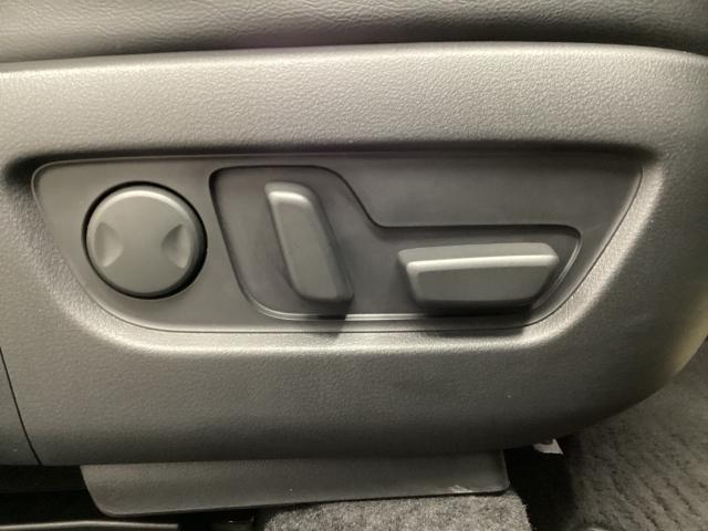 �p���[�V�[�g�𑕔��I�̊i��D�݂ɉ������|�W�V�������X���[�Y�ɒ����ł��܂��B