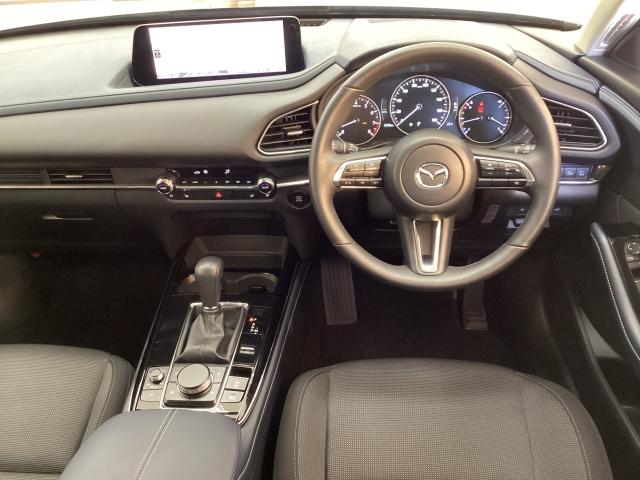 ＣＸ－３０ ２．０　２０Ｓ　ｉ　セレクション　地デジ　３６０°モニター　試乗車　ＨＢＣ　ＭＲＣＣ　パーキングセンサー　電動リアゲート　パワーシート　シートヒーター　Ｂｌｕｅｔｏｏｔｈ　３６０°モニター　バックカメラ　電動シート　ＥＴＣ　試乗車（3枚目）