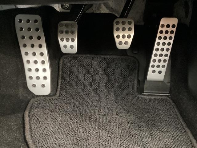 ���S�������邱�ƂȂ����m�Ƀy�_���𑀍삷�邱�Ƃ��o���܂��B�̊i�Ɋ֌W�Ȃ����R�Ń����b�N�X�����^�]�p�����Ƃ邱�Ƃ��\�ł���