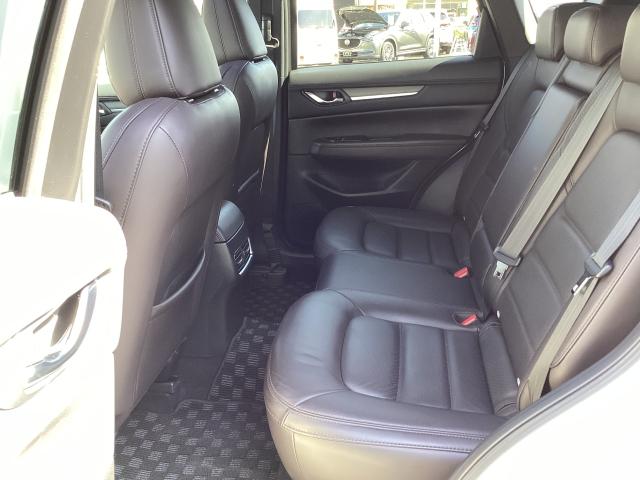 CX-5 2.2 XD エクスクルーシブ モード 4WD 地デジ BOSE サンルーフ ワンオーナー ALH MRCC パーキングセンサー 電動リアゲート レーンキープアシスト 本革パワーシート シートベンチレーション Bluetooth 地デジ LKA(10枚目)