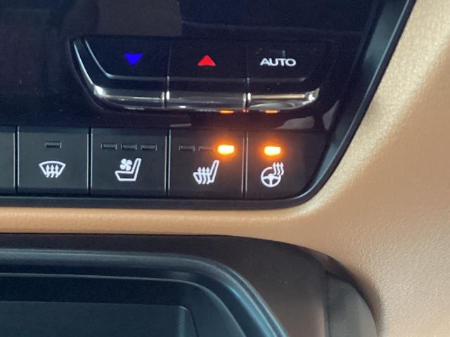 CX-60 3.3 XDハイブリッド プレミアム スポーツ4WD 地デジ BOSE 360°モニター ワンオーナー 電動リアゲート 本革パワーシート シートベンチレーション 2カメラドラレコ Bluetooth 360カメラ 電動Rゲート 追従式クルーズコントロール(27枚目)