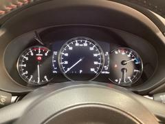 �ɥ饤�С����濴�˰�İ��ðǰ���᤭���϶����Ⱦ������ͻ�礷������ʥǥ��������Ѥ��ޤ����� 4