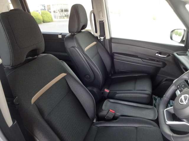 セレナ １．４　ｅ－４ＯＲＣＥ　ハイウェイスターＶ　４ＷＤ　ディスプレイオーディオ・プロパイロット・（11枚目）