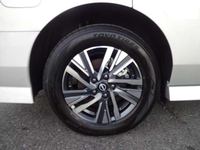 セレナ １．４　ｅ－４ＯＲＣＥ　ハイウェイスターＶ　４ＷＤ　ディスプレイオーディオ・プロパイロット・（19枚目）