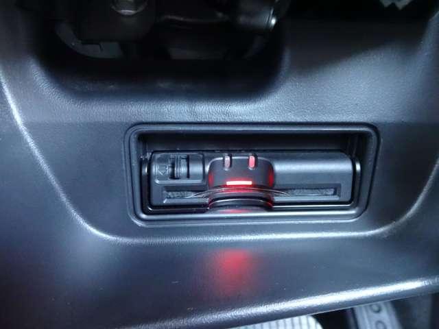 ウイングロード １．８　１８Ｇ　ＨＤＤナビ・ＥＴＣ・キセノンライト（4枚目）