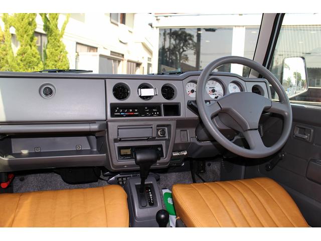 ワイルドウインド JA22最終2型 特別仕様車 アンヴィルグレー/ホワイトルーフ色替車 リフトアップ改 グロスブラック16インチAW GRANDTREK.M/Tタイヤ レトロスタイル新品シートカバー(13枚目)