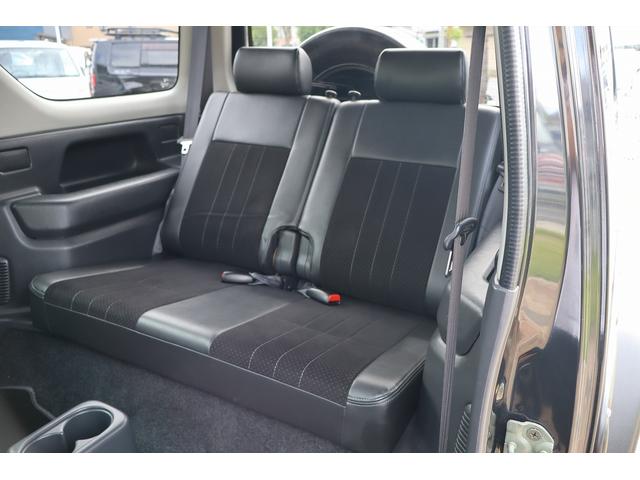 ジムニー ランドベンチャー　ユーザー様買取車　特別仕様車　ＭＡＲＶＩＮショートバンパー　ＤＩＲＴ－ＸＣ１６ＡＷ　ＲＰＧリフトアップ　ＷｉｒｕｓＷｉｎマフラー　ＢＡＤフェイスヘッドライト　ＬＥＤサンダーテール　ＳｔｒａｄａナビＴＶ（17枚目）