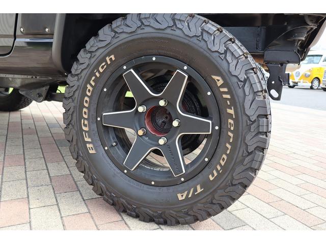 ジムニー ランドベンチャー　ユーザー様買取車　特別仕様車　ＭＡＲＶＩＮショートバンパー　ＤＩＲＴ－ＸＣ１６ＡＷ　ＲＰＧリフトアップ　ＷｉｒｕｓＷｉｎマフラー　ＢＡＤフェイスヘッドライト　ＬＥＤサンダーテール　ＳｔｒａｄａナビＴＶ（70枚目）