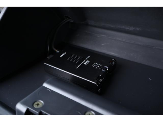 ジムニー ランドベンチャー　ユーザー様買取車　特別仕様車　ＭＡＲＶＩＮショートバンパー　ＤＩＲＴ－ＸＣ１６ＡＷ　ＲＰＧリフトアップ　ＷｉｒｕｓＷｉｎマフラー　ＢＡＤフェイスヘッドライト　ＬＥＤサンダーテール　ＳｔｒａｄａナビＴＶ（76枚目）