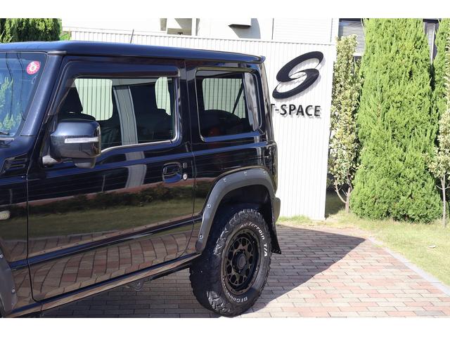 ジムニー XC セーフティサポート リフトアップ RAYS16AW 9mmオーバーフェンダー ROSSOMODELLOマフラー KENWOODナビフルセグBカメラ LEDシーケンシャルテール ETC2.0 ドラレコ(5枚目)