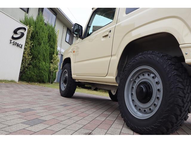 ジムニー ＸＣ　ワンオーナー禁煙車　スズキセーフティサポート　ＤＡＭＤ．リトルｂ前後バンパー　ＤＥＡＮ１６インチＡＷ　ＧＥＯＬＡＮＤＡＲ．Ｍ／Ｔタイヤ　ルーフラック　メモリーナビフルセグＢカメラ　レザー調シートカバー（11枚目）