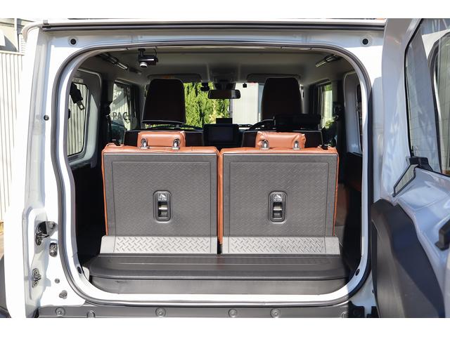 ジムニーシエラ ＪＣ　ＪＡＯＳスポーツカウル　スキッドプレート　丸型ＬＥＤテール　ＢＡＴＴＬＥＺマフラー　ＭＫＷ１６インチＡＷ　ＯＰＥＮＣＯＵＮＴＲＹ．Ｒ／Ｔタイヤ　ＣＡＮＵＳリフトアップ車高調　　ルーフラック　リアラダー（18枚目）