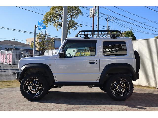 ジムニーシエラ ＪＣ　ＪＡＯＳスポーツカウル　スキッドプレート　丸型ＬＥＤテール　ＢＡＴＴＬＥＺマフラー　ＭＫＷ１６インチＡＷ　ＯＰＥＮＣＯＵＮＴＲＹ．Ｒ／Ｔタイヤ　ＣＡＮＵＳリフトアップ車高調　　ルーフラック　リアラダー（55枚目）