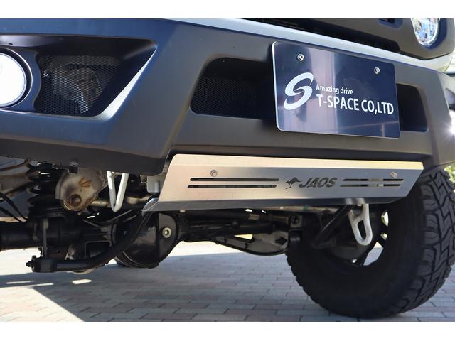 ジムニーシエラ ＪＣ　ＪＡＯＳスポーツカウル　スキッドプレート　丸型ＬＥＤテール　ＢＡＴＴＬＥＺマフラー　ＭＫＷ１６インチＡＷ　ＯＰＥＮＣＯＵＮＴＲＹ．Ｒ／Ｔタイヤ　ＣＡＮＵＳリフトアップ車高調　　ルーフラック　リアラダー（60枚目）