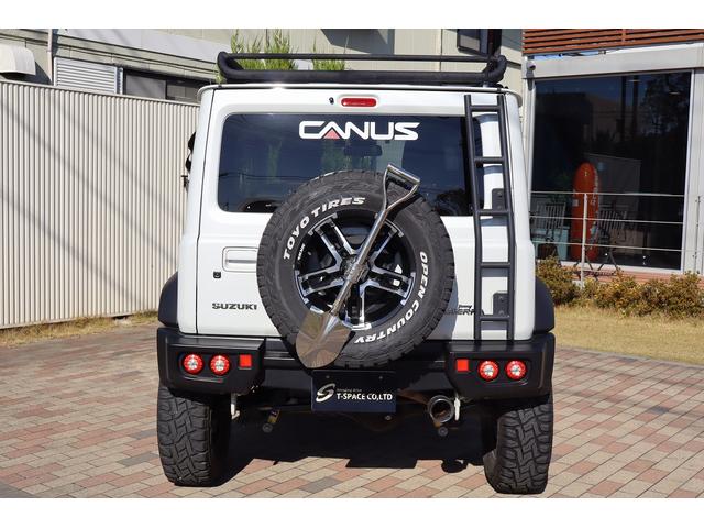 ジムニーシエラ ＪＣ　ＪＡＯＳスポーツカウル　スキッドプレート　丸型ＬＥＤテール　ＢＡＴＴＬＥＺマフラー　ＭＫＷ１６インチＡＷ　ＯＰＥＮＣＯＵＮＴＲＹ．Ｒ／Ｔタイヤ　ＣＡＮＵＳリフトアップ車高調　　ルーフラック　リアラダー（66枚目）