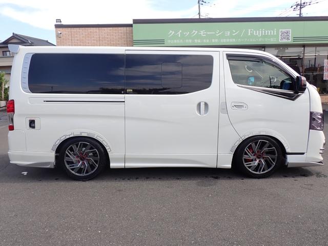 ＮＶ３５０キャラバンバン ロングライダープレミアムＧＸプロ・スタイルパッケージ　１オーナー記録簿　フルエアロ　アラウンドビューモニター　エマージェンシーブレーキ　ナビ　地デジ　インテリジェントキー　ローダウン　オバフェン　ＥＳＳＥＸ１８ＡＷ　スペアキーＬＥＤライト　レカロ２脚（14枚目）