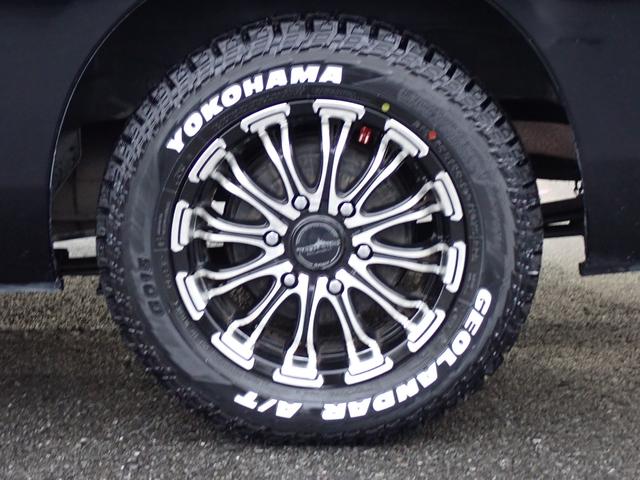 ＮＶ３５０キャラバンバン ロングライダープレミアムＧＸ　ナビ　地デジ　ドライブレコーダー　ＥＴＣ　記録簿　ベッドキット　社外アルミ　ジオランダー　オートライト　インテリジェントキー　ＨＩＤ　Ｂｌｕｅｔｏｏｔｈ　バックカメラ　リアヒーター＆クーラー　ＤＶＤ（17枚目）