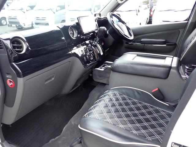 ＮＶ３５０キャラバンバン ロングプレミアムＧＸ　フルエアロ　ローダウン　社外１７アルミ　ホワイトレター　記録簿　９インチナビ　地デジ　Ｂｌｕｅｔｏｏｔｈ　バックカメラ　ドライブレコーダー　ＥＴＣ　ＨＤＭＩ　リアヒーター＆クーラー　コンビステアリング（31枚目）