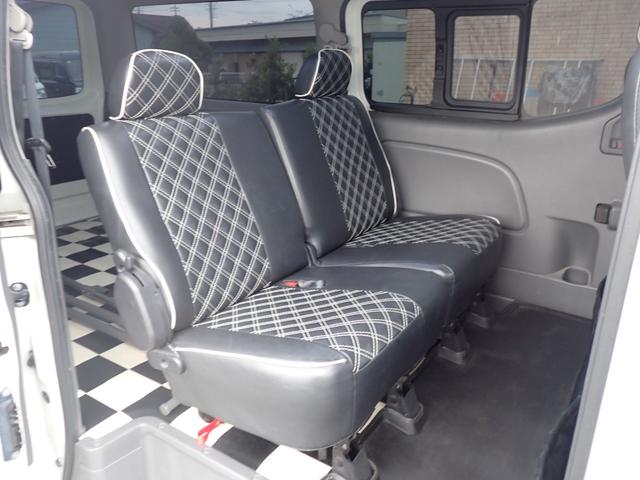 ＮＶ３５０キャラバンバン ロングプレミアムＧＸ　フルエアロ　ローダウン　社外１７アルミ　ホワイトレター　記録簿　９インチナビ　地デジ　Ｂｌｕｅｔｏｏｔｈ　バックカメラ　ドライブレコーダー　ＥＴＣ　ＨＤＭＩ　リアヒーター＆クーラー　コンビステアリング（34枚目）