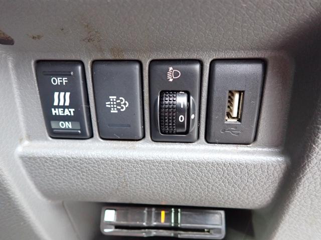 ＮＶ３５０キャラバンバン ロングプレミアムＧＸターボ　ディーゼルターボ　軽油　記録簿　アラウンドビューモニター　エマージェンシーブレーキ　ナビ　地デジ　バックカメラ　ドライブレコーダー　ＥＴＣ　ＬＥＤライト　インテリジェントキー　ベッドキット（38枚目）