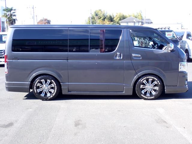 ハイエースバン スーパーＧＬ　記録簿　フルエアロ　ローダウン社外１６アルミ　オープンカントリー　オーバーフェンダー　ナビ　地デジ　バックカメラ　Ｂｌｕｅｔｏｏｔｈ　ＤＶＤ　ＨＤＭＩ　ドライブレコーダー　ＡＣ１００Ｖ　ＥＴＣ　ＨＩＤ（14枚目）