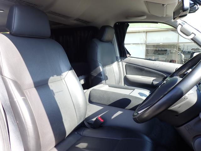 NV350キャラバンバン ロングライダープレミアムGXプロ・スタイルパッケージ 記録簿 フルエアロ アラウンドビューモニター ナビ 地デジ LEDヘッドライト 純正15アルミ インテリジェントキー エマージェンシーブレーキ ETC ドライブレコーダー前後 スペアキー AC100V(28枚目)