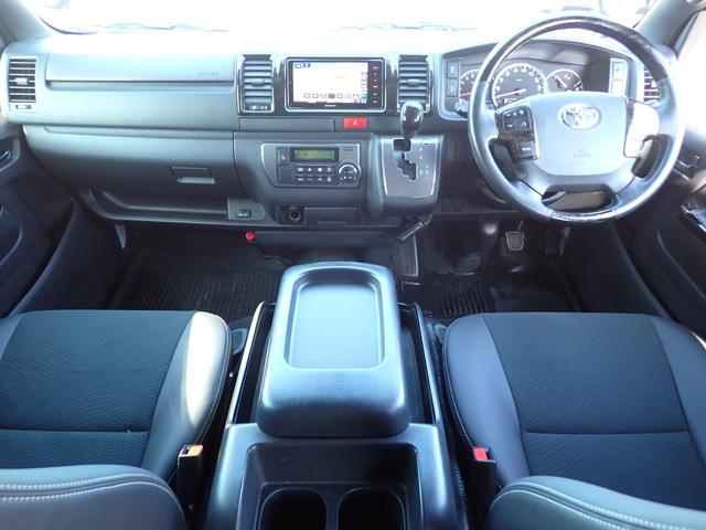 ハイエースバン スーパーGL ダークプライムII 記録簿 モデリスタエアロ ナビ 地デジ 純正LEDヘッドライト Bluetooth デジタルインナーミラー スマートキー 社外17アルミ ホワイトレター AC100V ETC 衝突軽減 横滑り防止(9枚目)