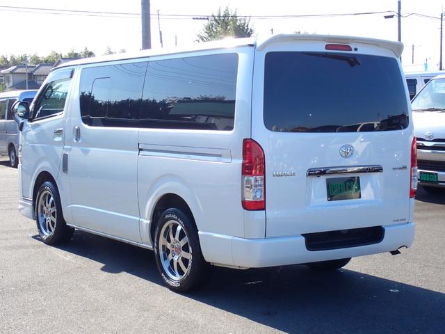 ハイエースバン スーパーGL ダークプライムII 記録簿 モデリスタエアロ ナビ 地デジ 純正LEDヘッドライト Bluetooth デジタルインナーミラー スマートキー 社外17アルミ ホワイトレター AC100V ETC 衝突軽減 横滑り防止(13枚目)