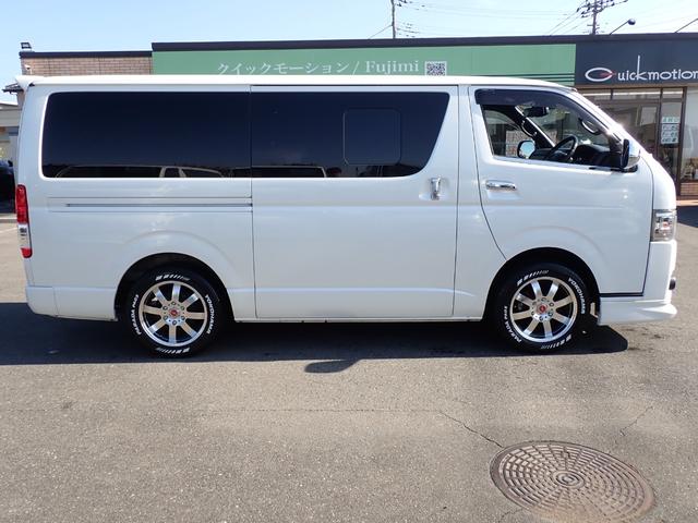 ハイエースバン スーパーGL ダークプライムII 記録簿 モデリスタエアロ ナビ 地デジ 純正LEDヘッドライト Bluetooth デジタルインナーミラー スマートキー 社外17アルミ ホワイトレター AC100V ETC 衝突軽減 横滑り防止(14枚目)