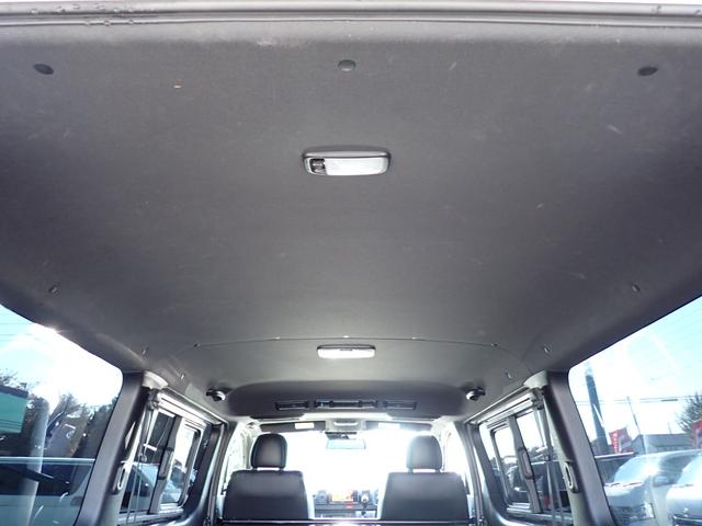 ハイエースバン スーパーGL ダークプライムII 記録簿 モデリスタエアロ ナビ 地デジ 純正LEDヘッドライト Bluetooth デジタルインナーミラー スマートキー 社外17アルミ ホワイトレター AC100V ETC 衝突軽減 横滑り防止(33枚目)