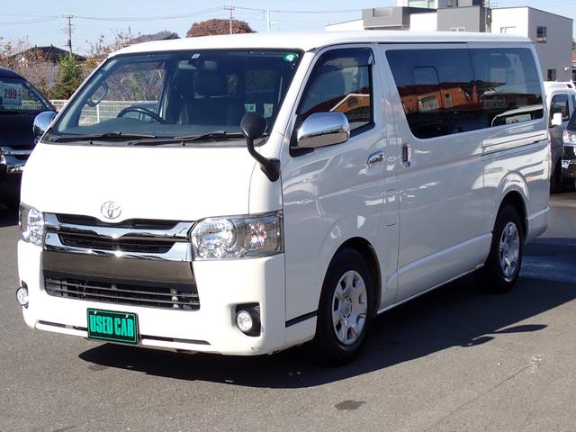 ハイエースバン スーパーＧＬ　ダークプライム　記録簿　スマートキー　純正ＬＥＤヘッドライト　フォグＬＥＤ白黄切替　ナビ　地デジ　バックカメラ　Ｂｌｕｅｔｏｏｔｈ　ＥＴＣ　ハーフレザー　ＵＳＢポート　オートライト　リアクーラー　スペアキー（11枚目）