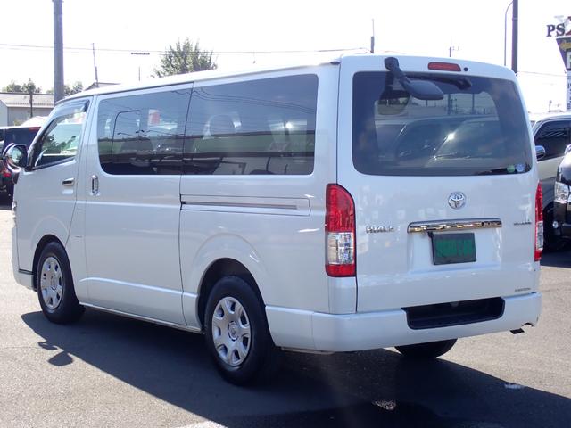 ハイエースバン スーパーＧＬ　ダークプライム　記録簿　スマートキー　純正ＬＥＤヘッドライト　フォグＬＥＤ白黄切替　ナビ　地デジ　バックカメラ　Ｂｌｕｅｔｏｏｔｈ　ＥＴＣ　ハーフレザー　ＵＳＢポート　オートライト　リアクーラー　スペアキー（13枚目）