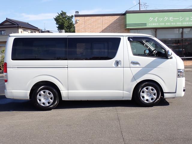 ハイエースバン スーパーＧＬ　ダークプライム　記録簿　スマートキー　純正ＬＥＤヘッドライト　フォグＬＥＤ白黄切替　ナビ　地デジ　バックカメラ　Ｂｌｕｅｔｏｏｔｈ　ＥＴＣ　ハーフレザー　ＵＳＢポート　オートライト　リアクーラー　スペアキー（14枚目）