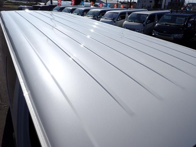 ハイエースバン スーパーＧＬ　ダークプライム　記録簿　スマートキー　純正ＬＥＤヘッドライト　フォグＬＥＤ白黄切替　ナビ　地デジ　バックカメラ　Ｂｌｕｅｔｏｏｔｈ　ＥＴＣ　ハーフレザー　ＵＳＢポート　オートライト　リアクーラー　スペアキー（20枚目）