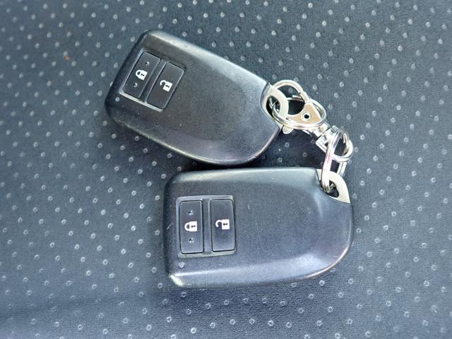 ハイエースバン スーパーＧＬ　ダークプライム　記録簿　スマートキー　純正ＬＥＤヘッドライト　フォグＬＥＤ白黄切替　ナビ　地デジ　バックカメラ　Ｂｌｕｅｔｏｏｔｈ　ＥＴＣ　ハーフレザー　ＵＳＢポート　オートライト　リアクーラー　スペアキー（33枚目）