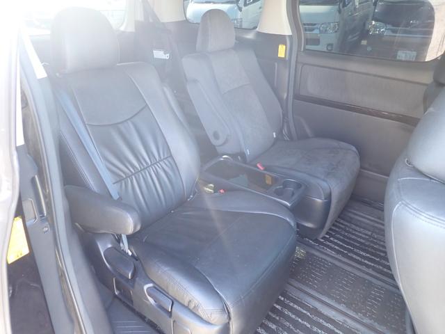 ヴェルファイアハイブリッド ZR 4WD ナビ 地デジ Bluetooth 両側パワースライド パワーバックドア 車高調 社外19インチアルミ サードシート無 全周囲カメラ ETC スマートキー HID フォグLED白黄切替 USB(30枚目)