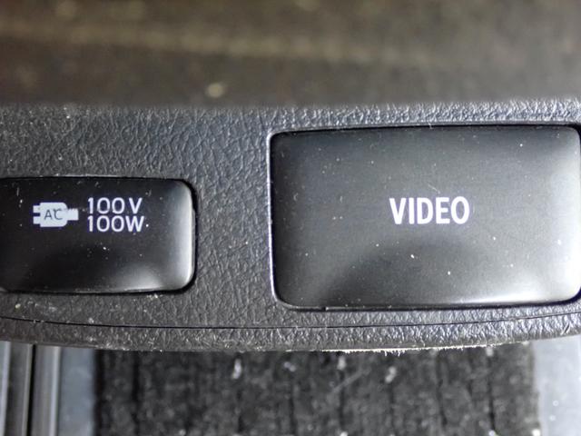 ヴェルファイアハイブリッド ZR 4WD ナビ 地デジ Bluetooth 両側パワースライド パワーバックドア 車高調 社外19インチアルミ サードシート無 全周囲カメラ ETC スマートキー HID フォグLED白黄切替 USB(34枚目)