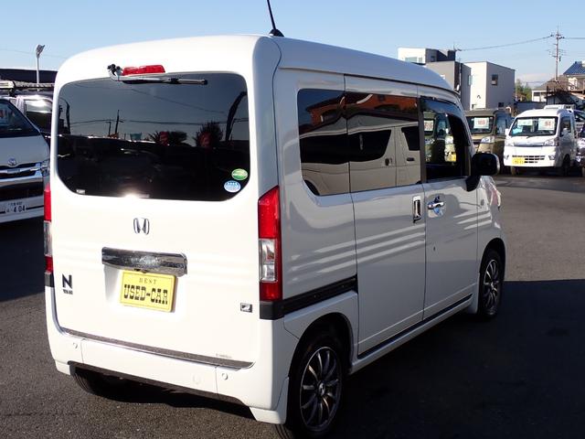 Ｎ－ＶＡＮ＋スタイル クール・ターボホンダセンシング　８インチナビ　バックカメラ　Ｂｌｕｅｔｏｏｔｈ　ＥＴＣ２．０　ＬＥＤヘッドライト＆フォグ　クルーズコントロール　ＵＳＢポート　オーバーヘッドシェルフ　１４インチアルミ　ドラレコ前後　スマートキー（12枚目）