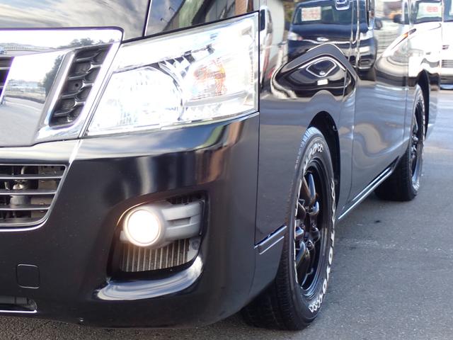 NV350キャラバンバン ロングプレミアムGX 社外16インチアルミ ホワイトレター ローダウン インテリジェントキー ETC バックカメラ HID リアヒーター&クーラー 両側スライド クロージャー 2/5人乗 フォグランプ タイミングチェーン車(21枚目)