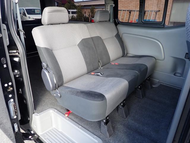 NV350キャラバンバン ロングプレミアムGX 社外16インチアルミ ホワイトレター ローダウン インテリジェントキー ETC バックカメラ HID リアヒーター&クーラー 両側スライド クロージャー 2/5人乗 フォグランプ タイミングチェーン車(34枚目)