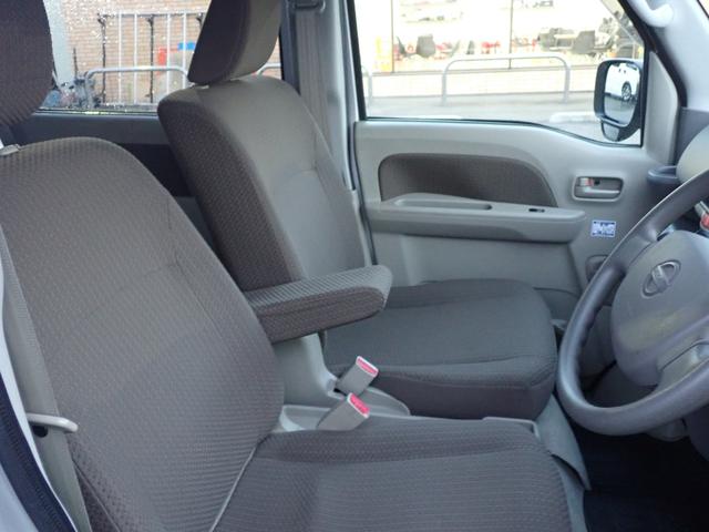 ＮＶ１００クリッパーバン ＧＸ　１オーナー　記録簿付　ナビ　地デジ　Ｂｌｕｅｔｏｏｔｈ対応　バックカメラ　ＥＴＣ　ドライブレコーダー　電動格納ミラー　キーレス　１４５Ｒ１２　２０２５年製ブリヂストン　横滑り防止　衝突軽減ブレーキ（30枚目）