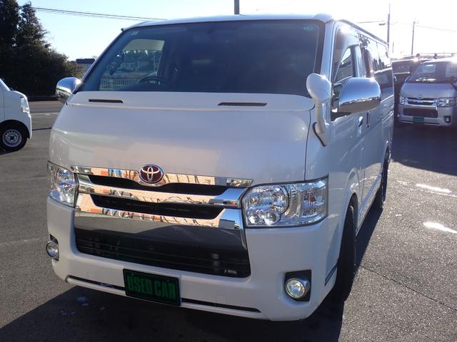 ハイエースバン スーパーＧＬ　ナビ　地デジ　バックカメラ　Ｂｌｕｅｔｏｏｔｈ対応　アルパインフリップダウンモニター　記録簿　純正ＬＥＤヘッドライト　ベッドキット　車中泊　ホワイトレタータイヤ　ローダウン　オバフェン　ＬＥＤテール（22枚目）