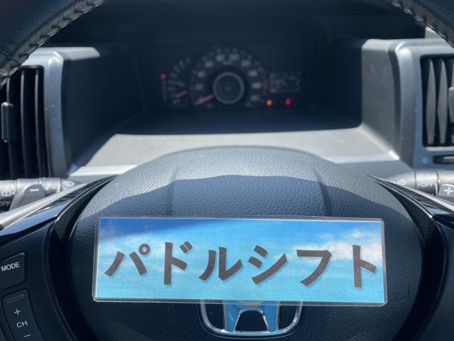 ステップワゴンスパーダ Ｓ　フリップダウンモニター　マルチビューカメラ　パワースライドドア　パドルシフト　純正ＨＤＤナビ　地デジ　ＤＶＤビデオ再生　ミュージックサーバー　ＨＩＤヘッドライト　オートライト　タイミングチェーン式（13枚目）