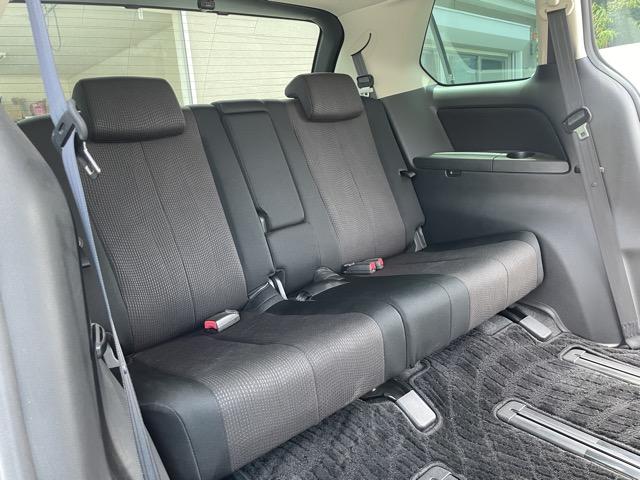 ＭＰＶ ２３Ｓ　後期　ワンオーナー　両側パワースライドドア　前後ドライブレコーダー　アドバンストキー　純正ＨＤＤナビ　地デジ　Ｂｌｕｅｔｏｏｔｈ　ＤＶＤ再生　バックカメラ　ＥＴＣ　オットマンシート　純正アルミ（22枚目）