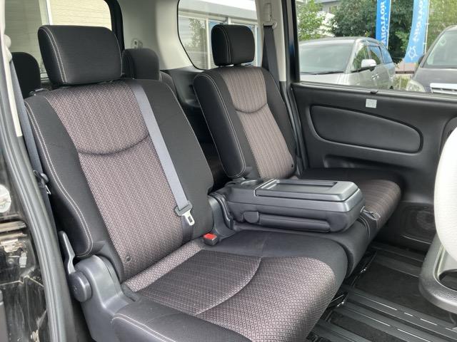 セレナ ハイウェイスター　Ｖセレ＋セーフティ　ＳＨＶ　Ａセフ　後期　フリップダウンモニター　衝突軽減ブレーキ　両側パワースライドドア　ドライブレコーダー　コーナーセンサー　純正８インチナビ　地デジ　Ｂｌｕｅｔｏｏｔｈ　アラウンドビューモニター　タイミングチェーン（22枚目）