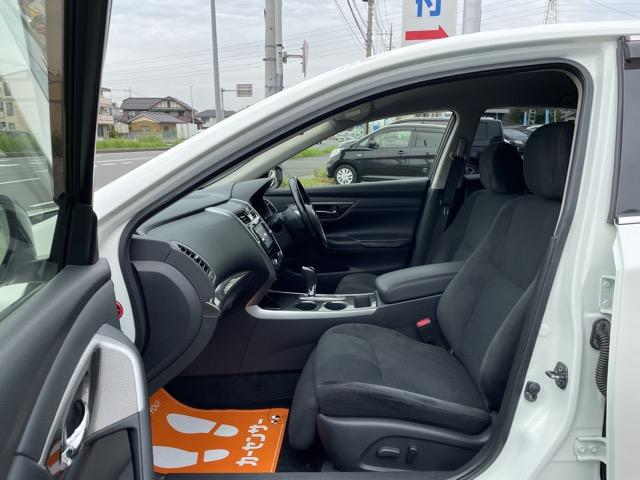 ティアナ ＸＬ　純正ＳＤナビ　地デジ（フルセグ）　Ｂｌｕｅｔｏｏｔｈ　ＤＶＤ再生　バックカメラ　ＥＴＣ　インテリジェントキー　コーナーセンサー　パワーシート　オートエアコン　ＨＩＤヘッドライト　タイミングチェーン式（28枚目）