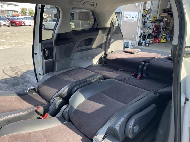 エスティマ ２．４アエラス　２０ｔｈアニバーサリーエディション　ワイドフリップダウンモニター　前後ドライブレコーダー　両側パワースライドドア　ハーフレザーシート　クルーズコントロール　ＨＤＤナビ　地デジ（フルセグ）　Ｂｌｕｅｔｏｏｔｈ　バックカメラ　スマートキー（29枚目）