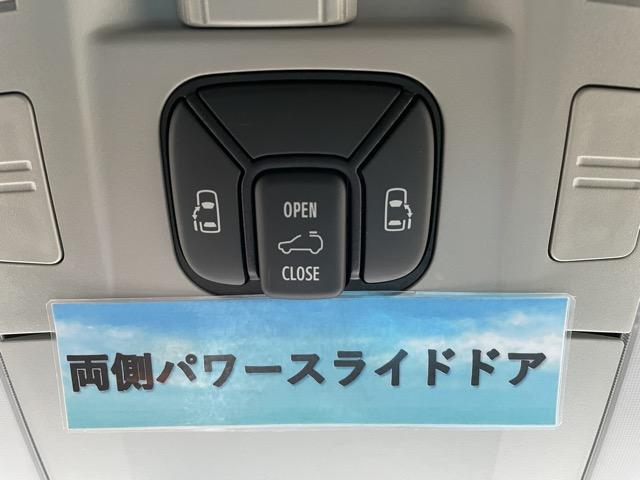 ヴェルファイア ２．４Ｚ　後期　サンルーフ　フリップダウンモニター　オットマンシート　両側パワースライドドア　コーナーセンサー　社外８インチナビ　地デジ　Ｂｌｕｅｔｏｏｔｈ　バックカメラ　ＥＴＣ　スマートキー　純正ＡＷ（10枚目）